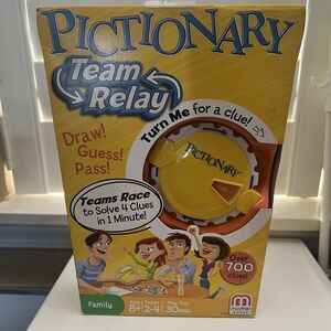 Pictionary Team Relay Game CVF57 Mattel Family Draw Guess Pass 8+ NEW